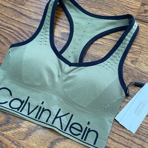 Calvin Klein NWT Olive Green Seamless Racerback Sports Bra XSmall